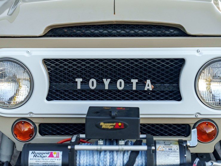 1969-toyota-landcruiser-image-35