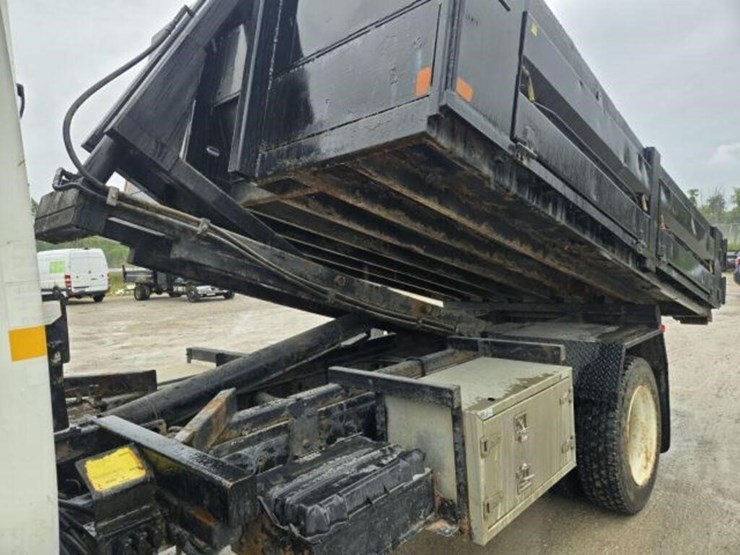 2007-international-durastar-4300-image-24