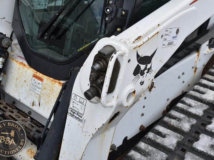 2016-bobcat-t770-image-26
