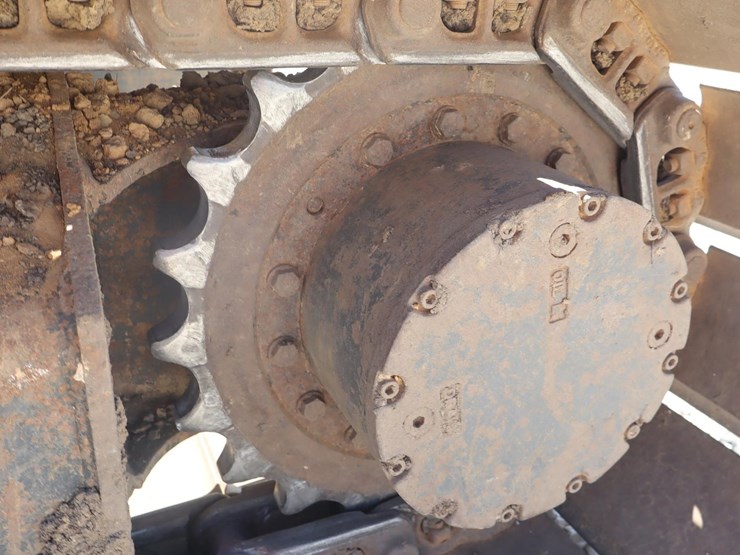komatsu-pc138us-lc-image-18