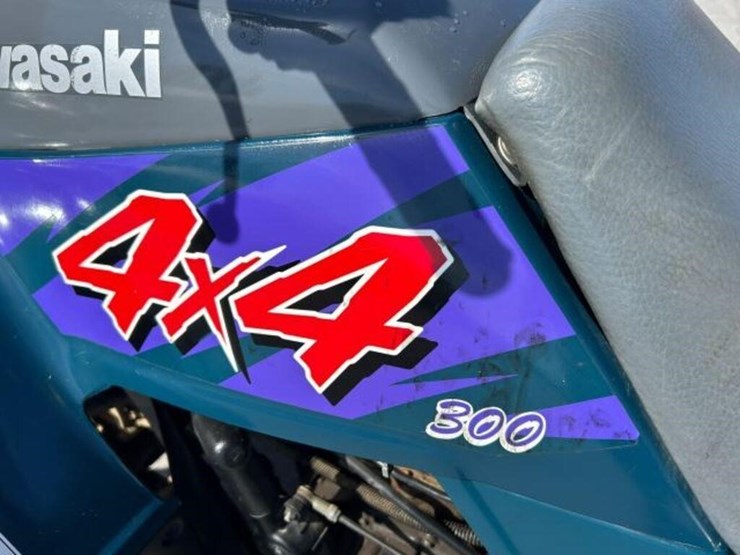 1996-kawasaki-bayou-300-image-19