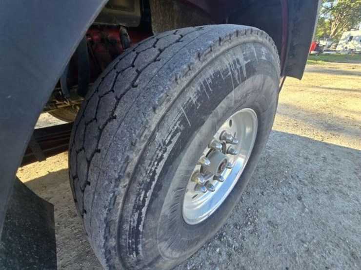 2016-kenworth-t880-image-58
