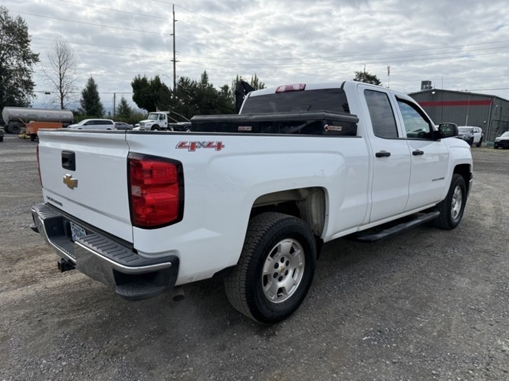 2015-chevrolet-silverado-1500-image-4