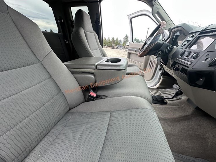 2010-ford-f250-image-35