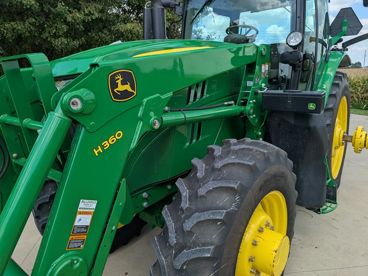 2015-john-deere-6175r-image-15