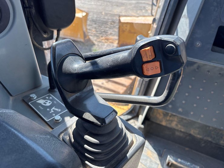 2021-deere-850-wt-image-26