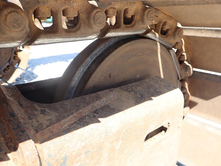 komatsu-pc138us-lc-image-23