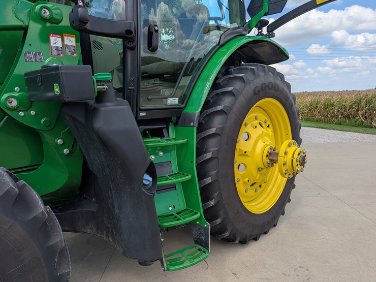 2015-john-deere-6175r-image-25