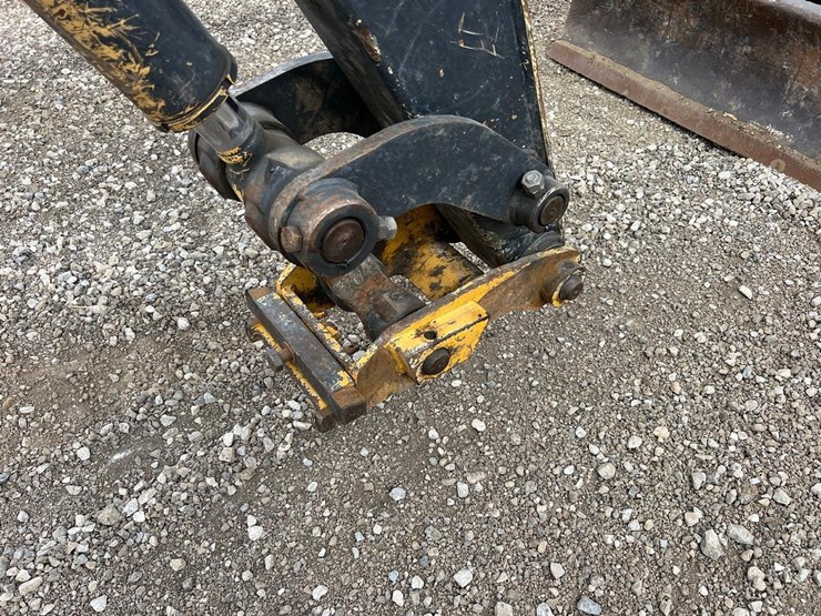 2018-deere-60g-image-7