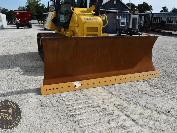 2018-komatsu-d51pxi-24-image-21