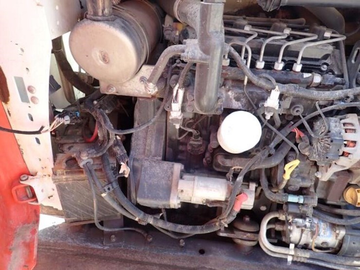 2017-bobcat-t590-image-34