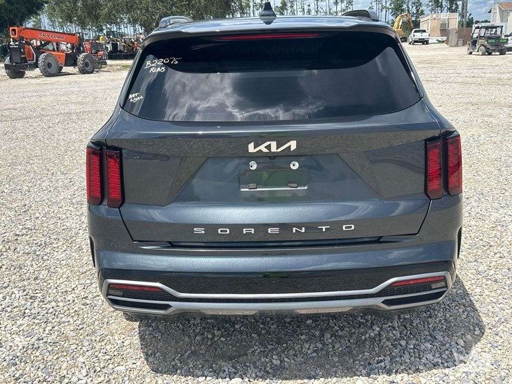 2022-kia-sorento-image-23