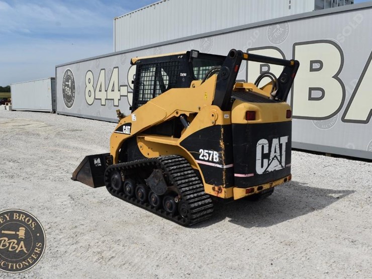 2004-caterpillar-257b-image-14