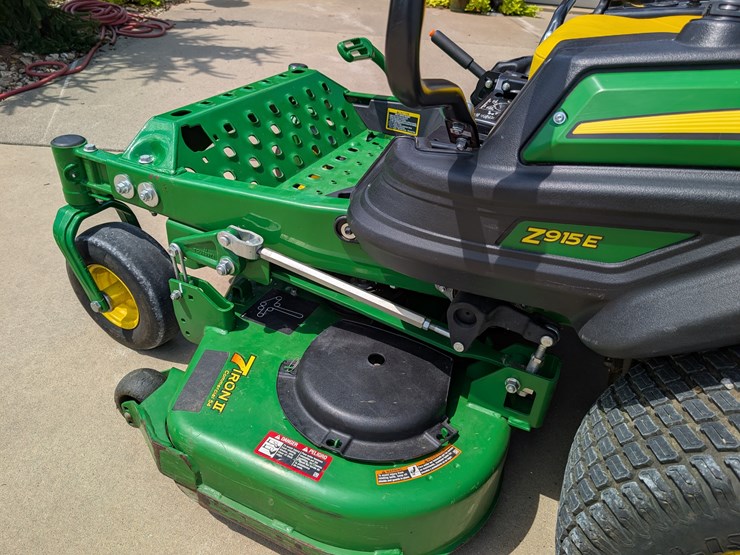 2019-john-deere-z915e-image-14