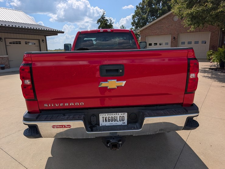 2018-chevrolet-2500hd-image-4