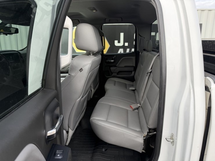 2015-chevrolet-silverado-1500-image-15
