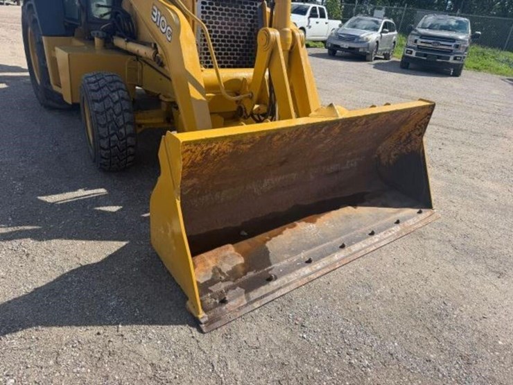 2006-deere-310g-image-28