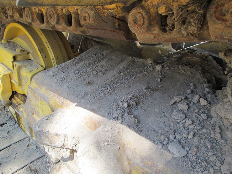 komatsu-d51px-22-image-24
