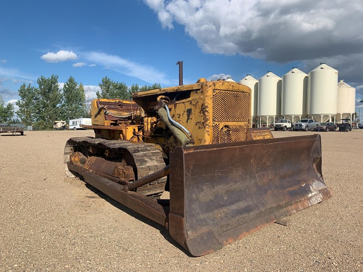1952-cat-dozer-image-3