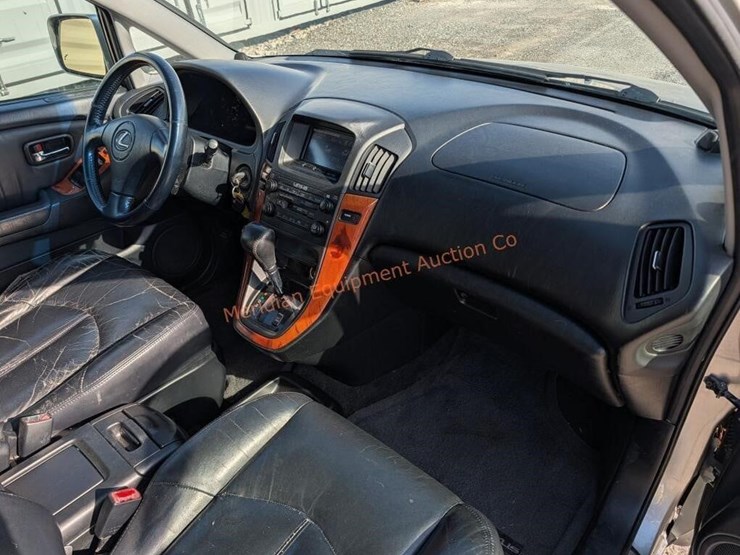 2001-lexus-rx300-image-23