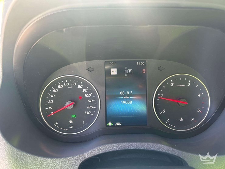 2010-mercedes-benz-sprinter-4500-image-17
