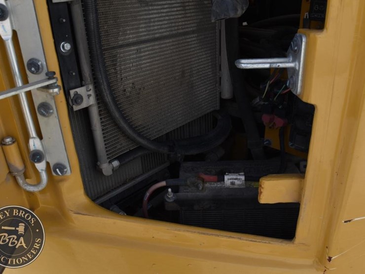 2019-caterpillar-308-cr-image-52