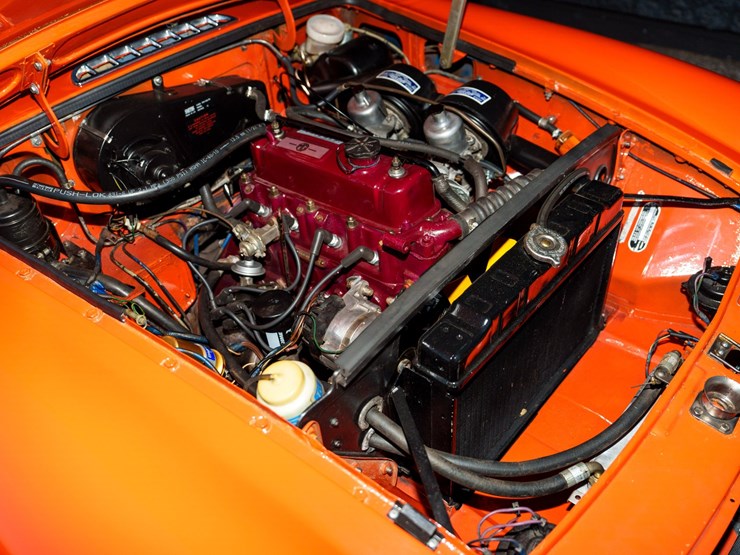 #1069-•-offered-at-no-reserve-|-1973-mg-mgb-mark-lll-convertible-image-86