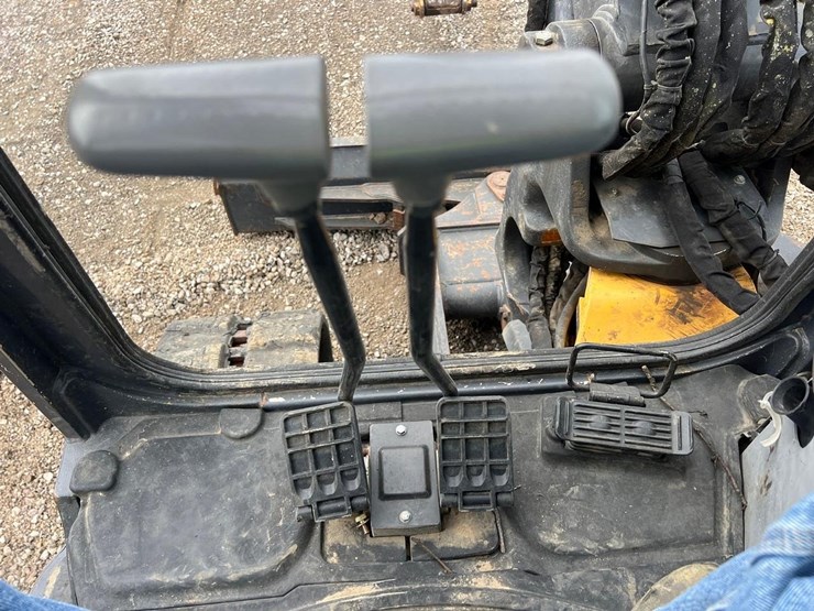 2018-deere-60g-image-20