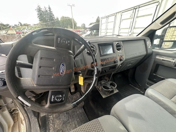 2012-ford-f350-image-36