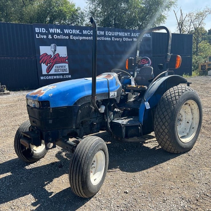 NEW HOLLAND TN65