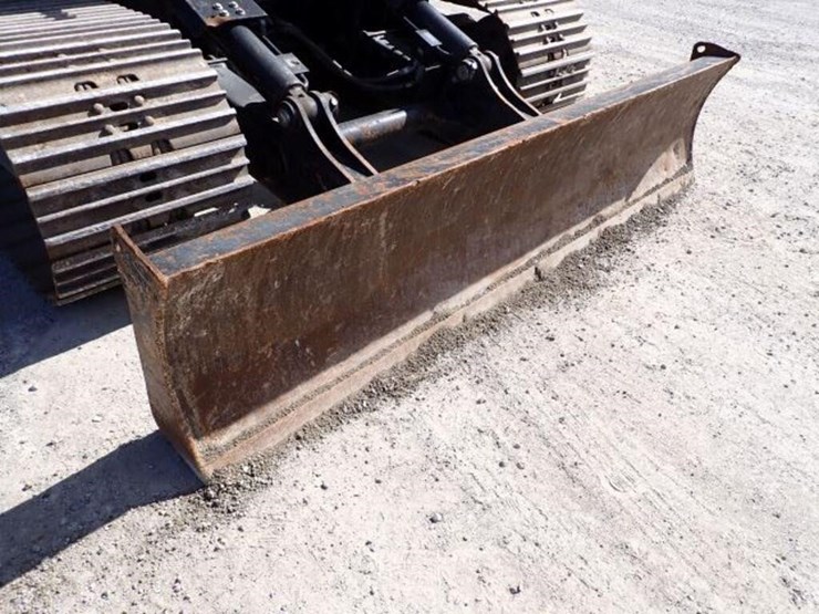 2021-bobcat-e145-image-58