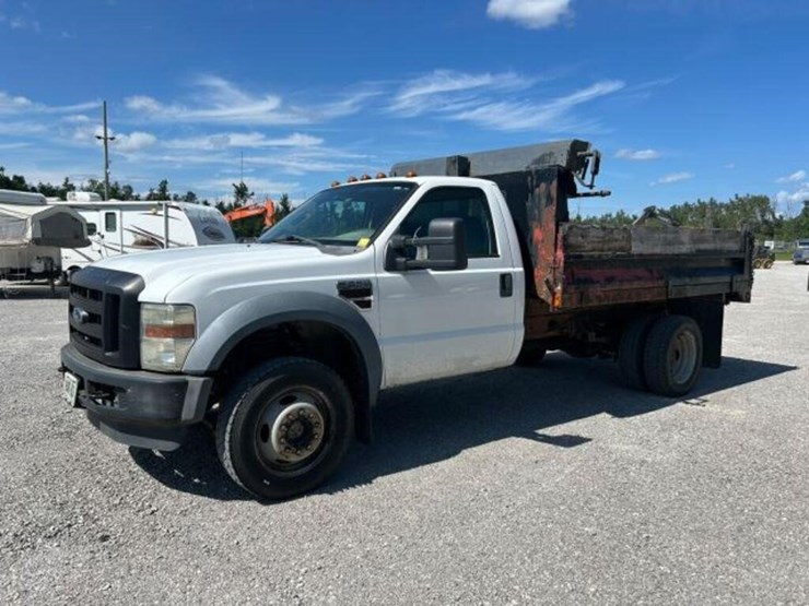 2008-ford-f550-image-1