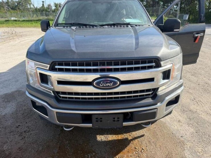 2018-ford-f150-xlt-image-40