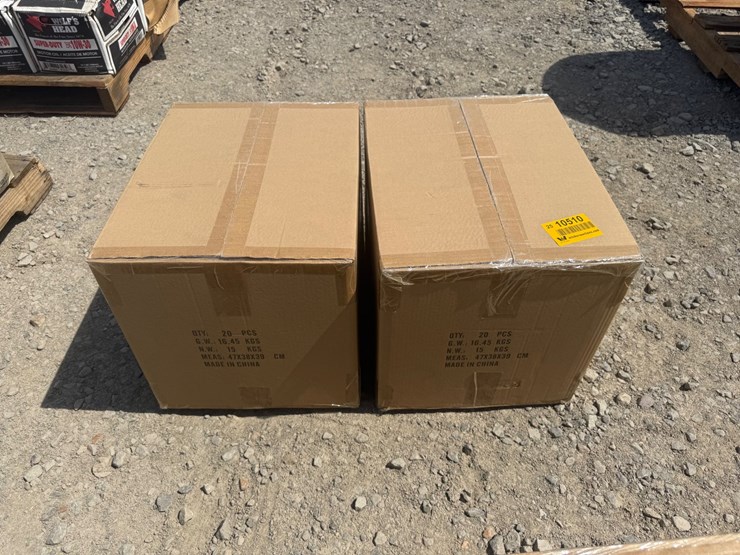 #10510-•-lot-of-(2)-boxes-of-spartan-mower-lights-inv#10510-image-4