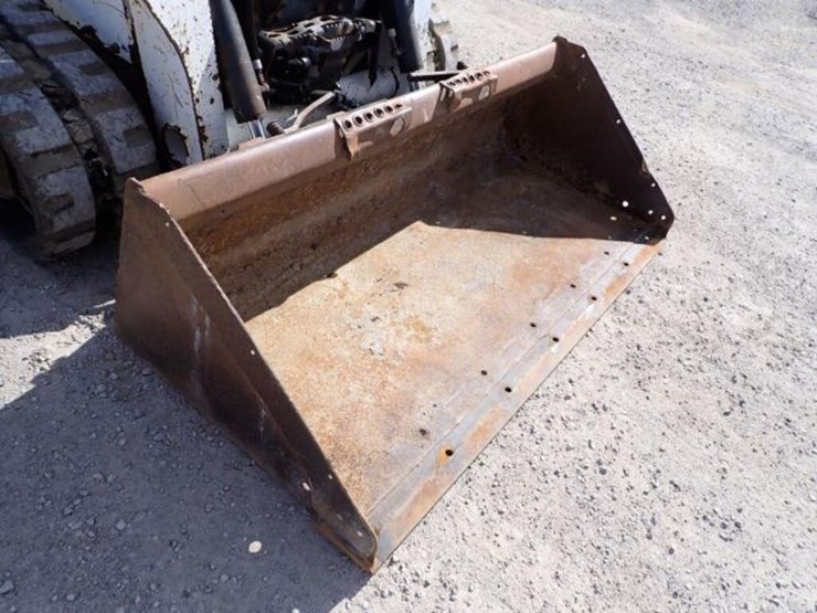 2017-bobcat-t590-image-36