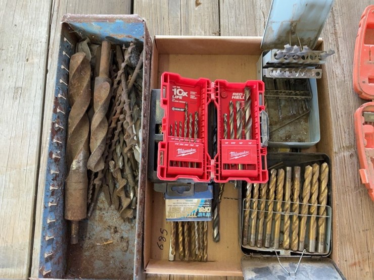 large-assortment-of-drillbits-image-4