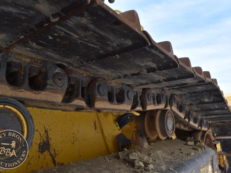 2018-komatsu-d51pxi-24-image-40