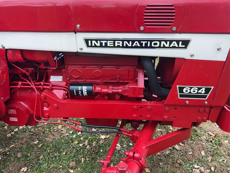 1972-international-664-image-25