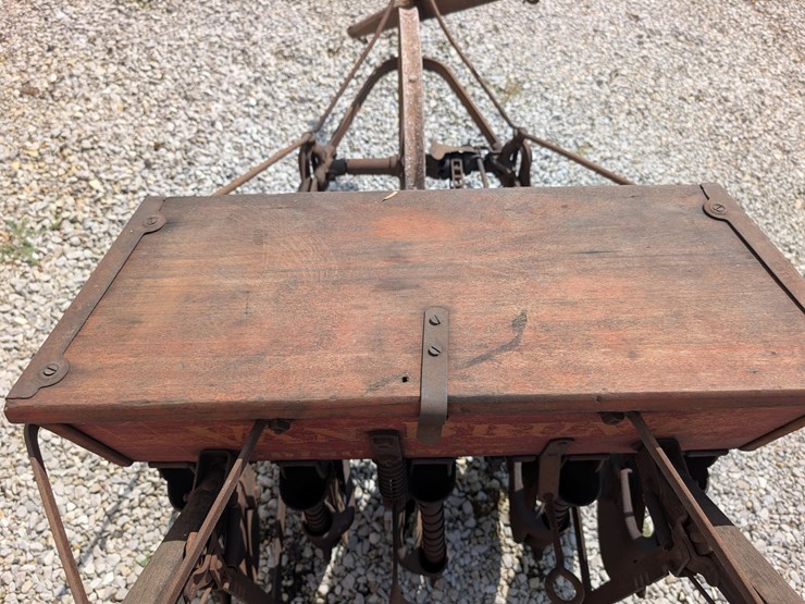 van-brunt-drill-image-20