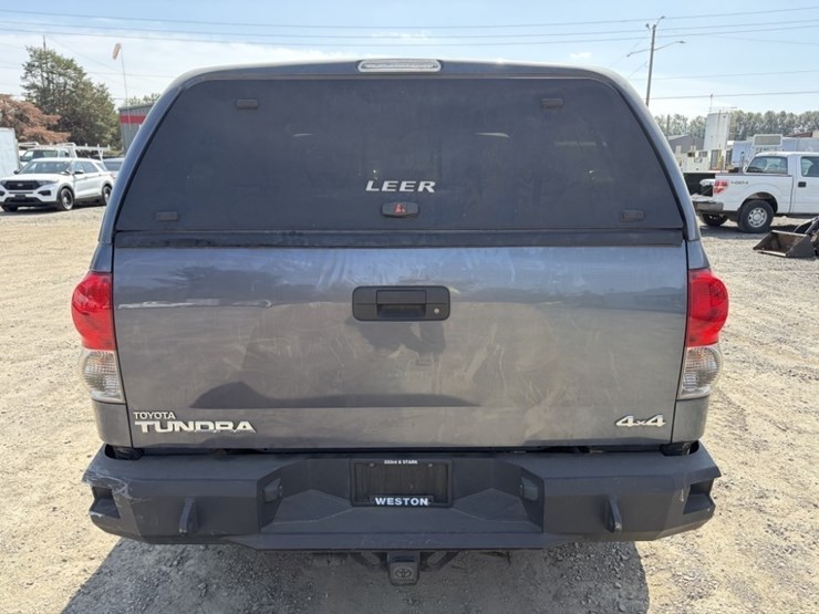 2008-toyota-tundra-image-5