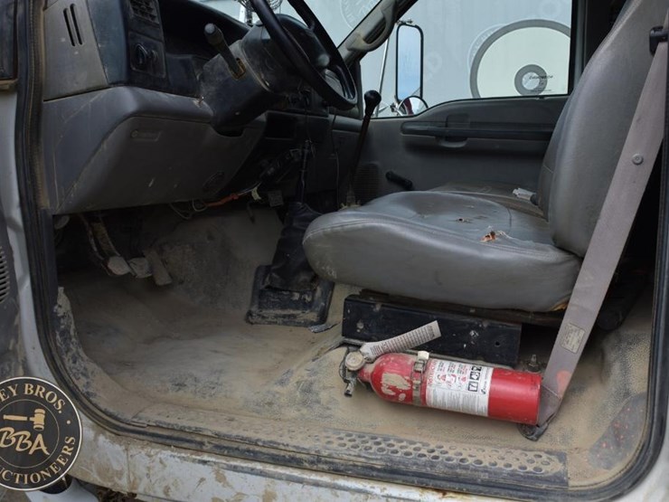 2000-ford-f650-sd-image-30