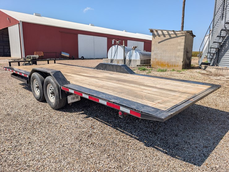 24’-tandem-axle-trailer-image-2