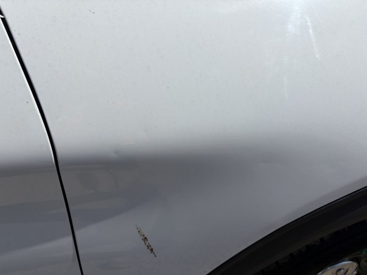 2020-ford-explorer-image-25