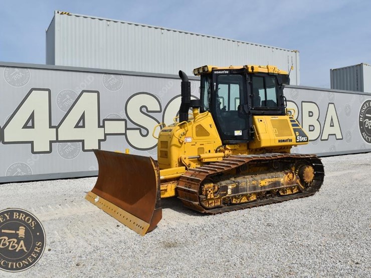 2018-komatsu-d51pxi-24-image-11
