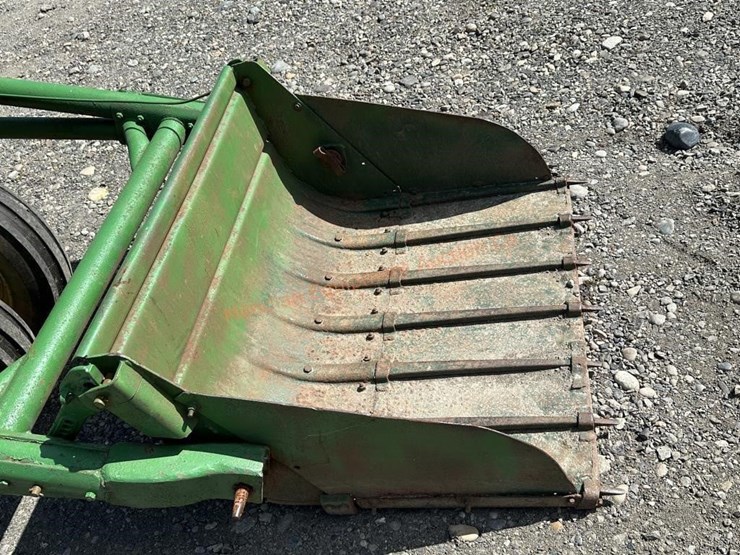 john-deere-60-image-11