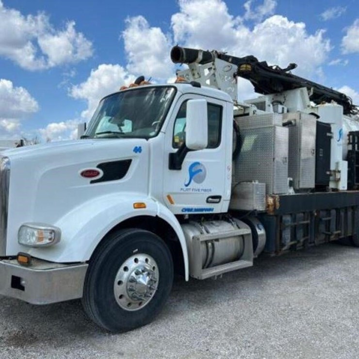 2014 PETERBILT 567