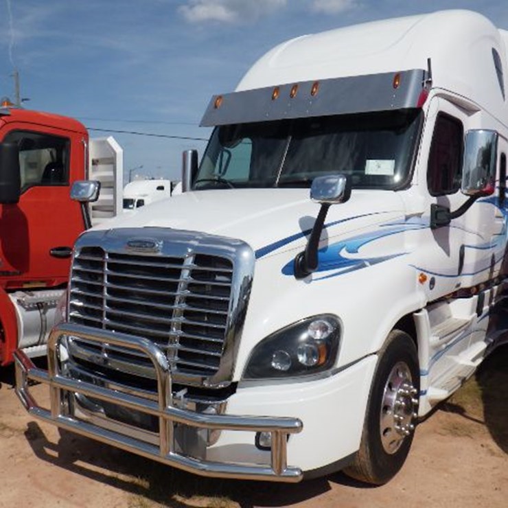 2017 FREIGHTLINER CASCADIA 125 EVOLUTION