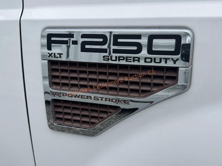 2010-ford-f250-image-12