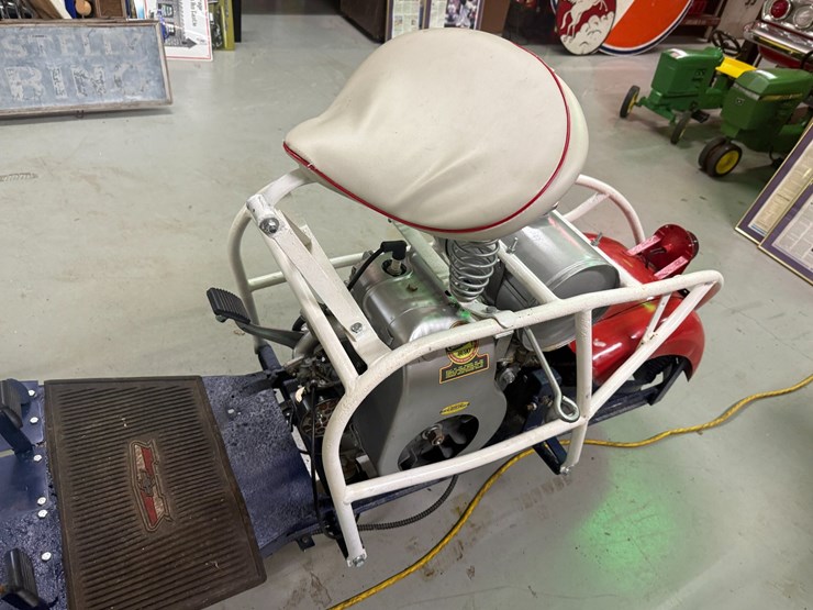 #1086-•-1954-cushman-borden-ice-cream-delivery-bike-–-fully-restored-image-19