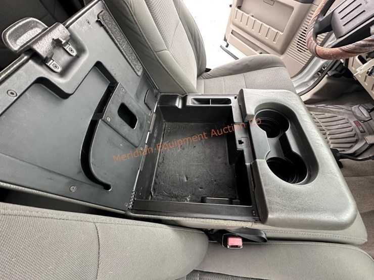 2010-ford-f250-image-36
